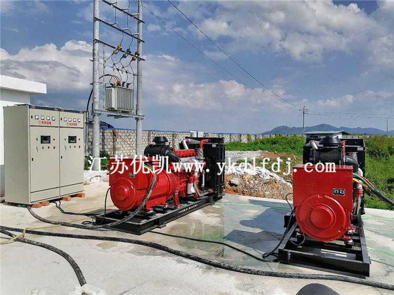 2020年7月24日，400KW玉柴聯(lián)合動力發(fā)電機組兩臺并機交付廣西某工廠使用