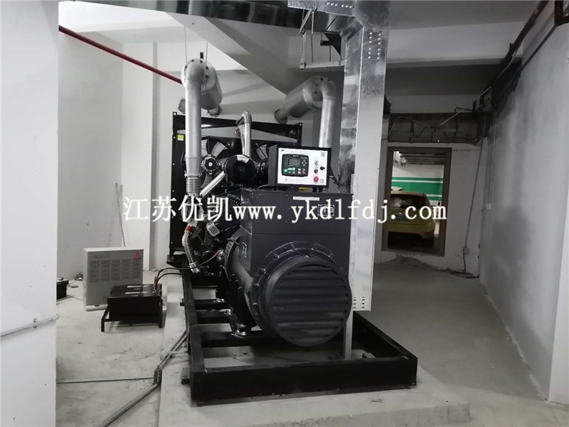 2020年8月5日，南寧某寫字樓項目1000KW上海凱普發(fā)電機組完成安裝調(diào)試培訓(xùn)工作