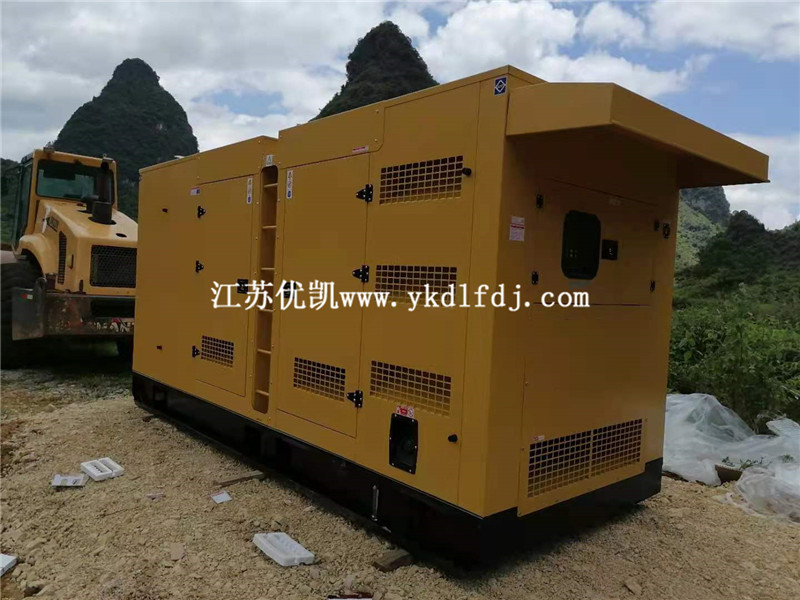 2021年7月10日，2臺玉柴400KW戶外靜音箱型發(fā)電機(jī)組交付廣西某項(xiàng)目使用