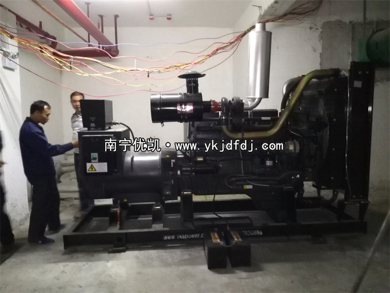 2022年8月3日，300KW凱普發(fā)電機(jī)組安裝調(diào)試現(xiàn)場