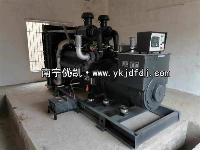 2022年12月8日，500KW上柴發(fā)電機(jī)組發(fā)貨防城港