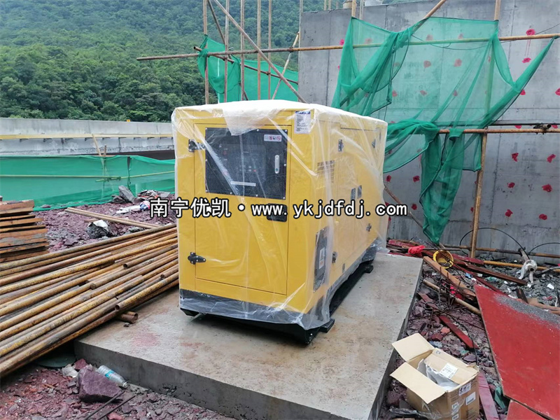 2023年9月14日，上柴50kw靜音發(fā)電機(jī)組送貨防城港項(xiàng)目