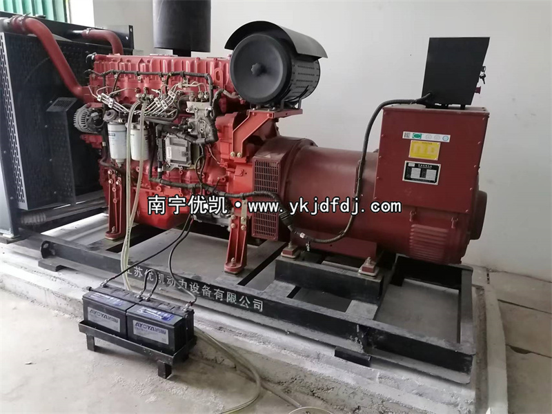 2023年9月20日，300kw玉柴發(fā)電機(jī)組保養(yǎng)安裝調(diào)試