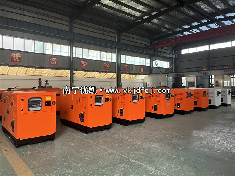 2023年11月14日，多臺(tái)靜音柴油發(fā)電機(jī)組發(fā)往國外