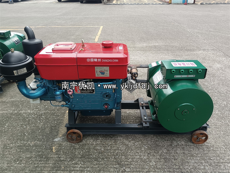 2024年6月7日，出一臺(tái)24KW單缸柴油發(fā)電機(jī)組