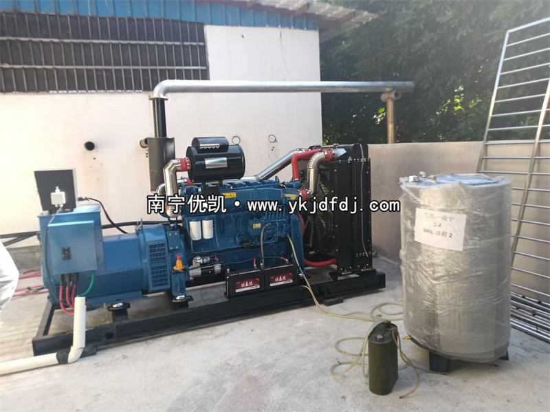 2024年10月25日，賓陽(yáng)項(xiàng)目200kw柴油發(fā)電機(jī)組到貨安裝并試機(jī)