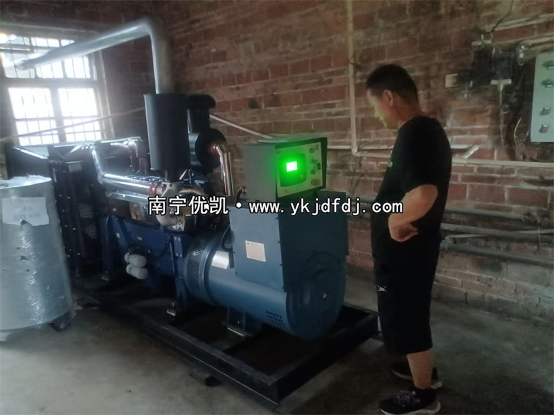 2025年6月16日，玉林某中學項目200kw柴油發(fā)電機組到貨安裝調(diào)試