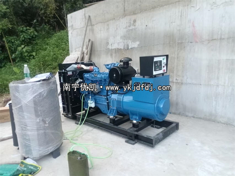 2025年9月5日，崇左項目150kw柴油發(fā)電機組到貨試機